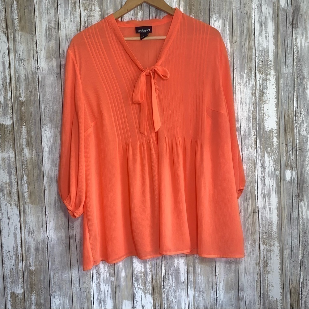 Lane Bryant Coral Chiffon Tie Neck Pleated Blouse Size 22/24 Plus Size Boho